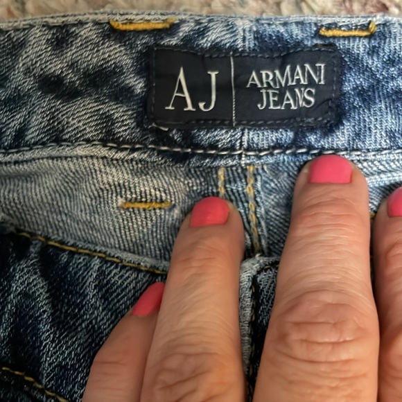 Armani distressed jeans with embellished back pocket size 29 by 34 - Picture 4 of 16
